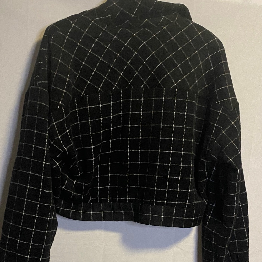 Forever 21 Black Checkered Cropped Blazer - Picture 6 of 10